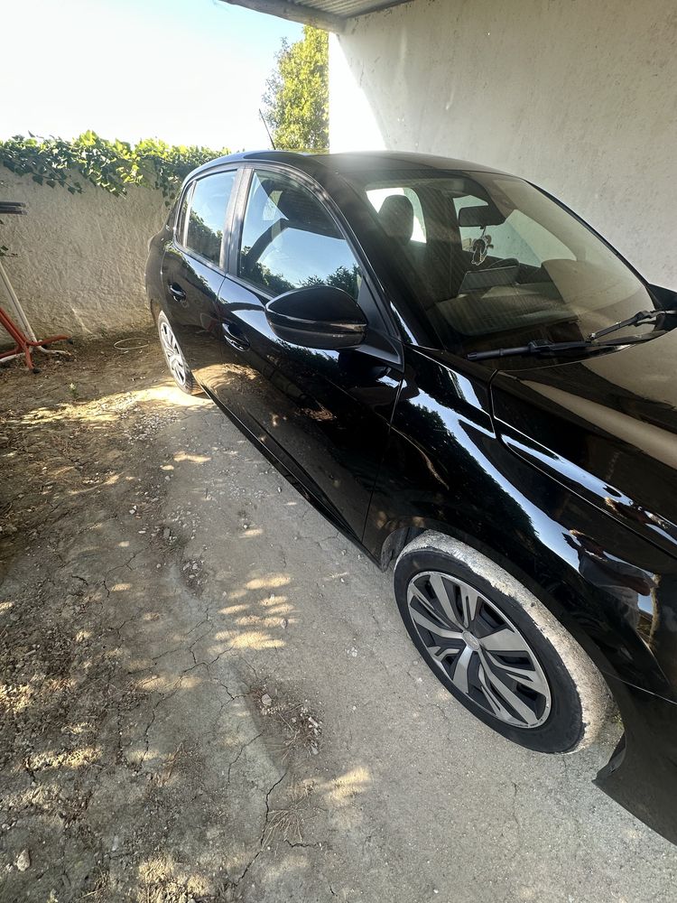 Carro peugeot 208