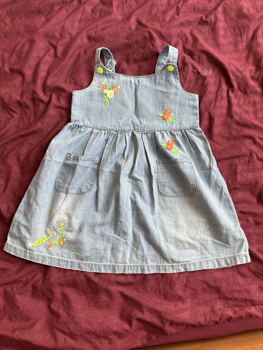 Речі на дівчинку 92/98