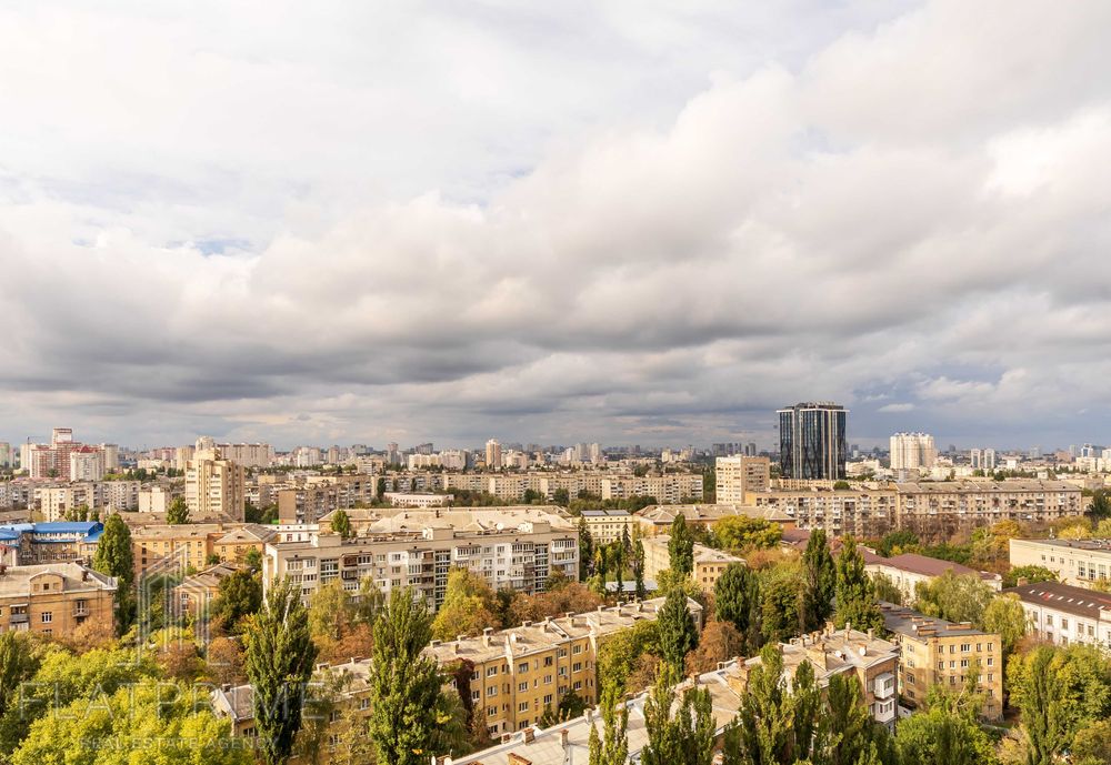 Київ, Продаж пентхаус з терасою Солом'янський район, Лобановського 9/1
