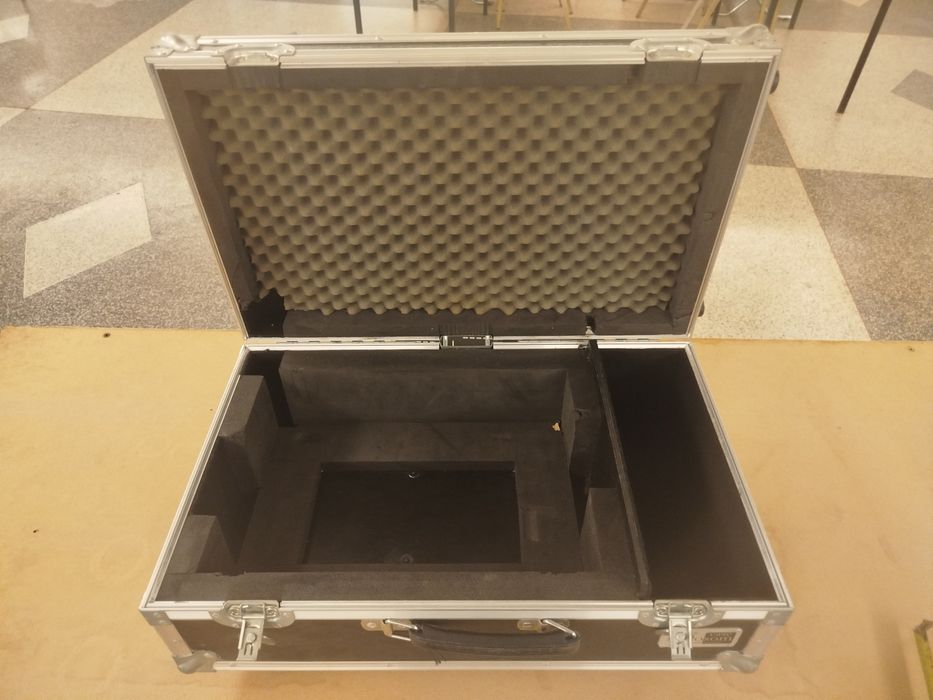 Flight case trolley Santosom