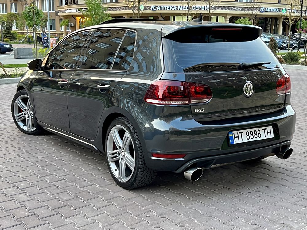 Volkswagen Golf GTI 2010р