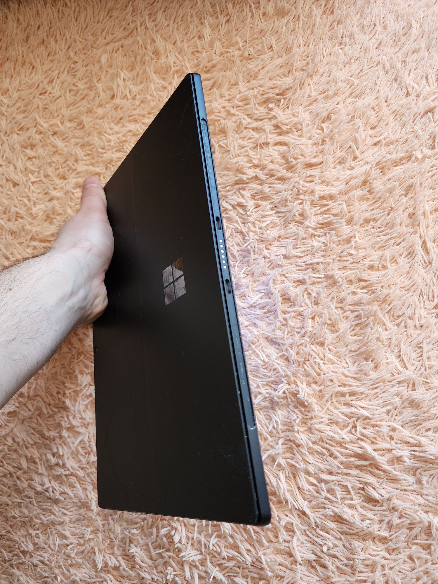 Surface pro 7 Black 1866 8/256 i5-1035G4
