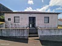 Moradia para Recuperar na Calheta do Nesquim, Lajes do Pico