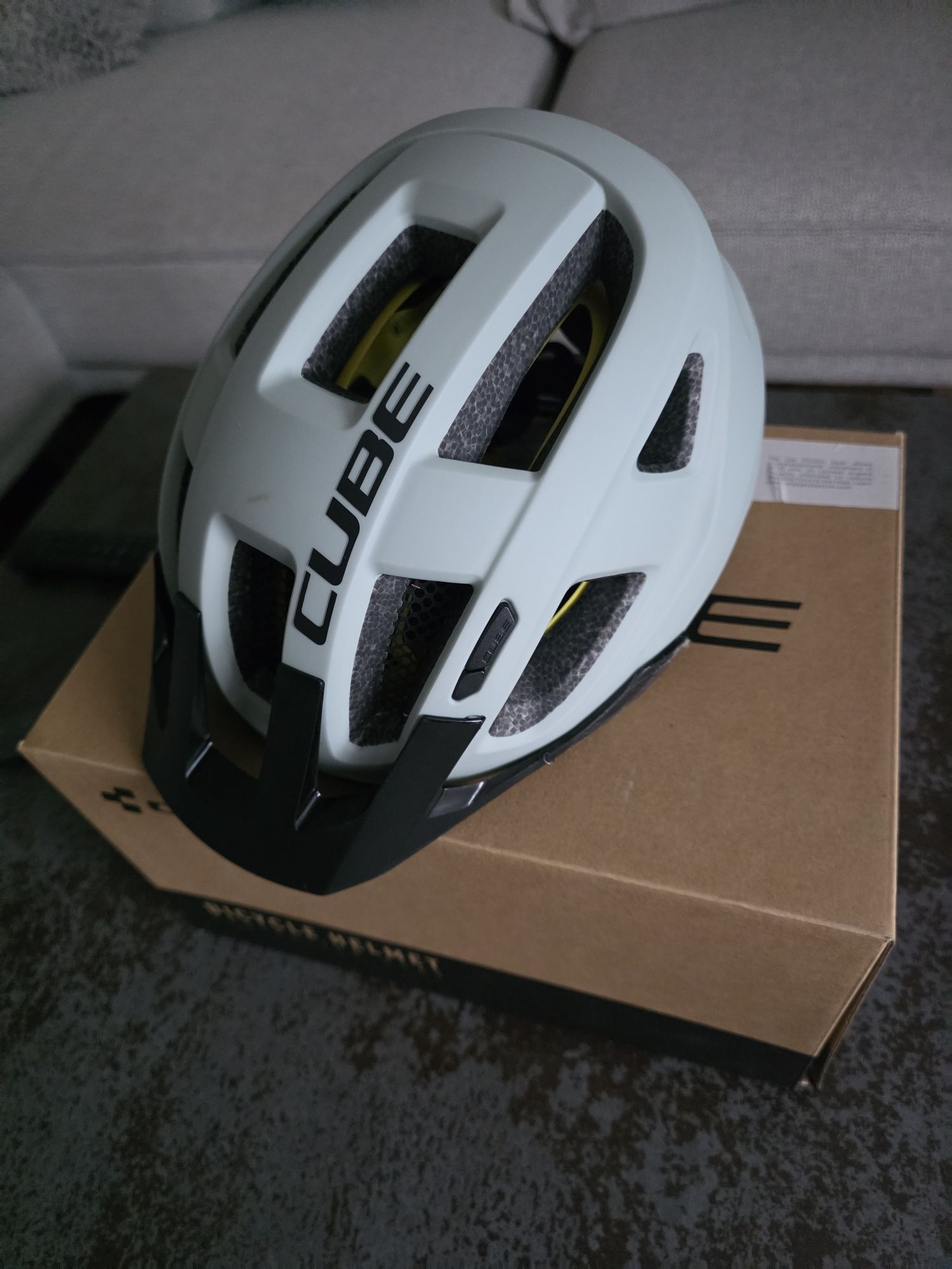 Kask rowerowy Cube 52-57 cm