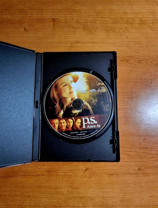 PS AMO-TE (Laura Linney/Topher Grace/Paul Rudd/Gabriel Byrne)