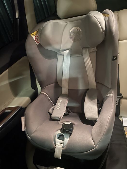 Fotelik Cybex Sirona M2 iSize + baza