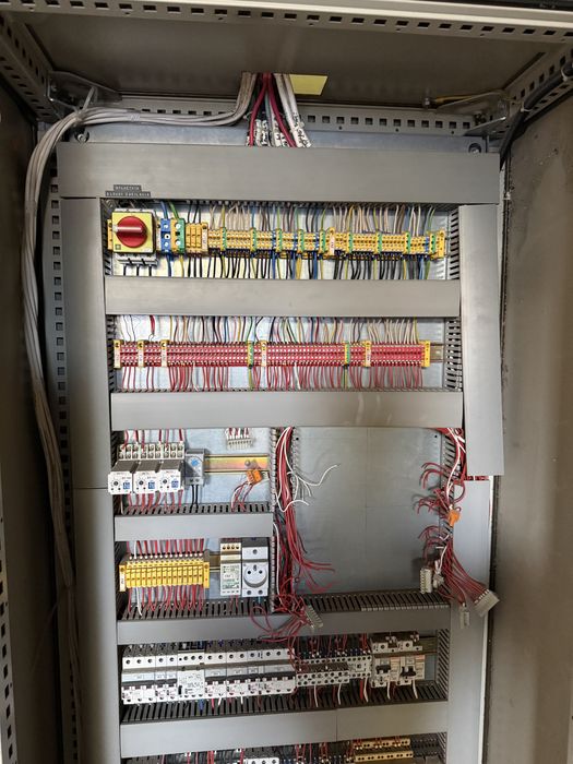 Rozdzielnia, szafa elektryczna sterownicza 190x80x42