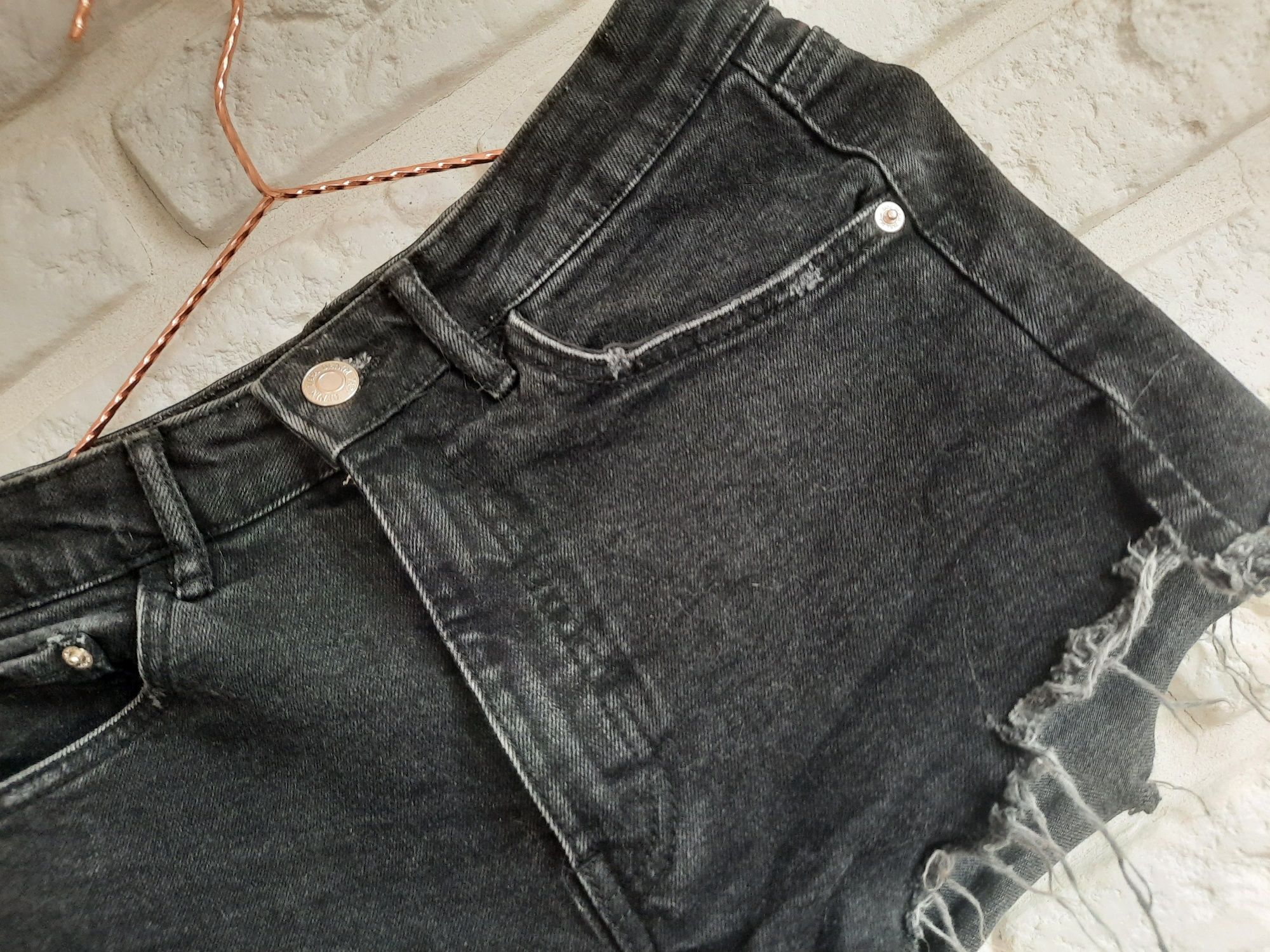 Spodenki czarne jeansowe Zara S