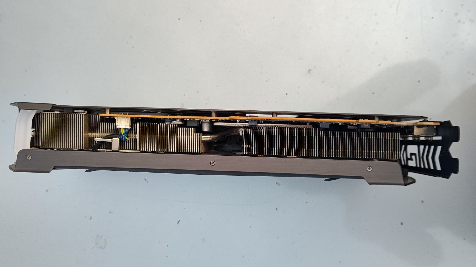 Продам відеокарту RX6700XT 12gb