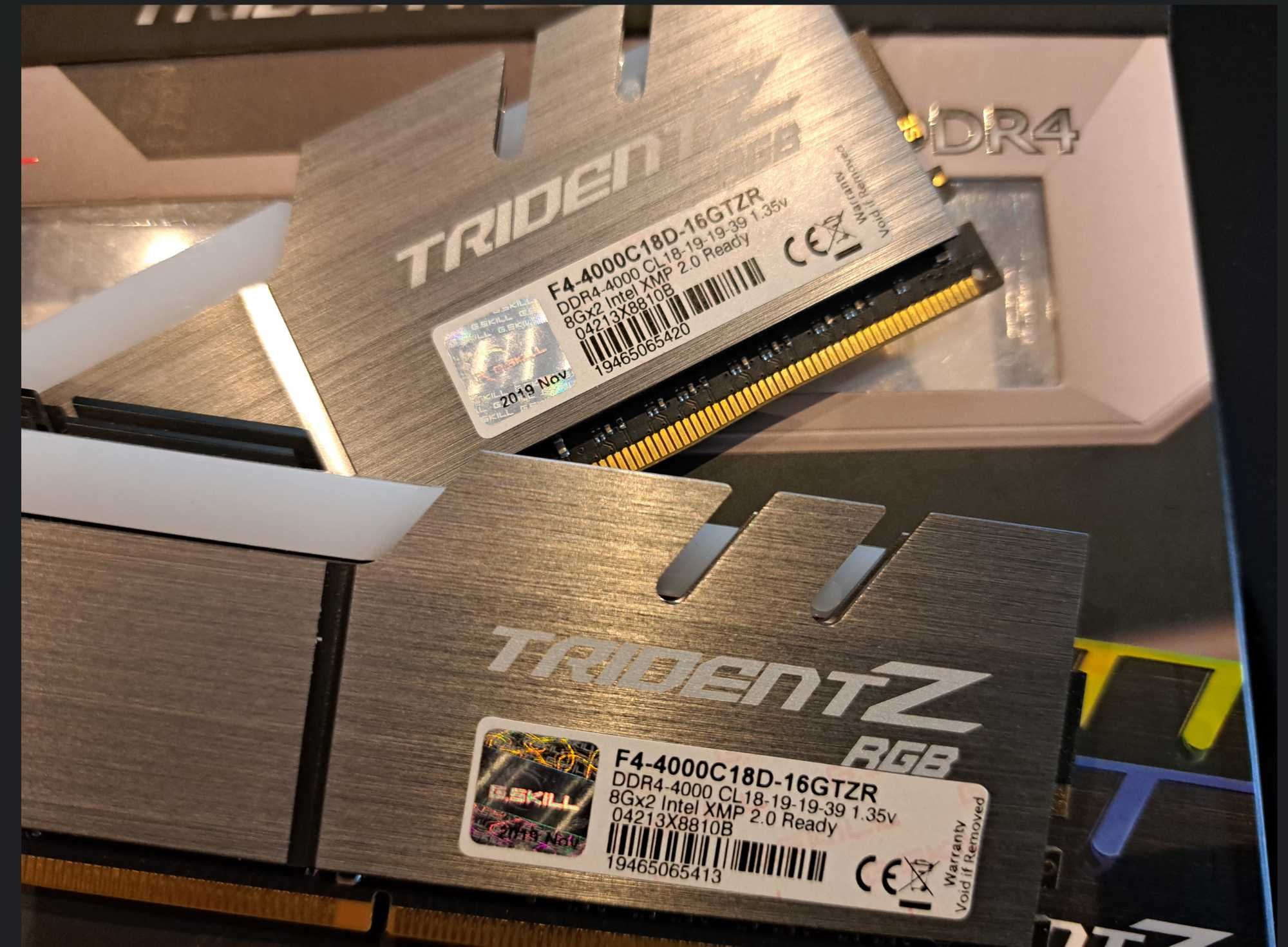 Memórias DDR4 4000 MHz G. SKYLL 
 2 X 8 Gb = 16 Gb
