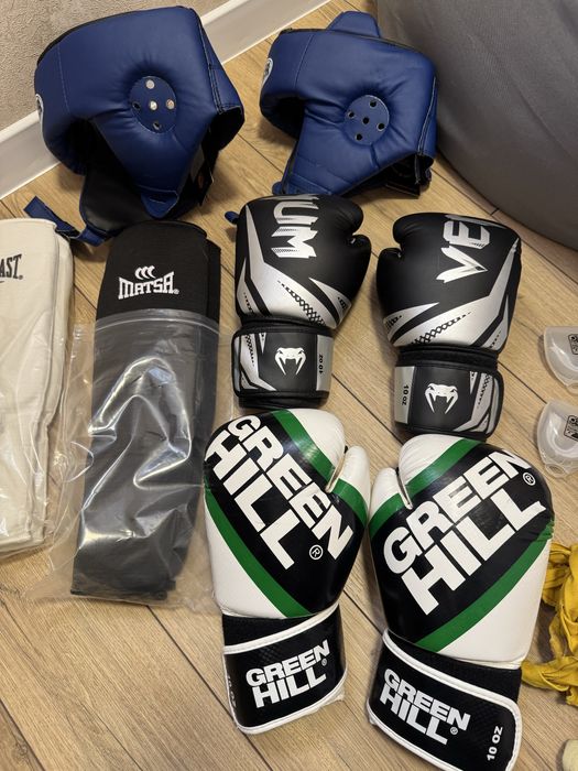 Спортивные товары для бокса, карате, смешаных единоборств для двоих