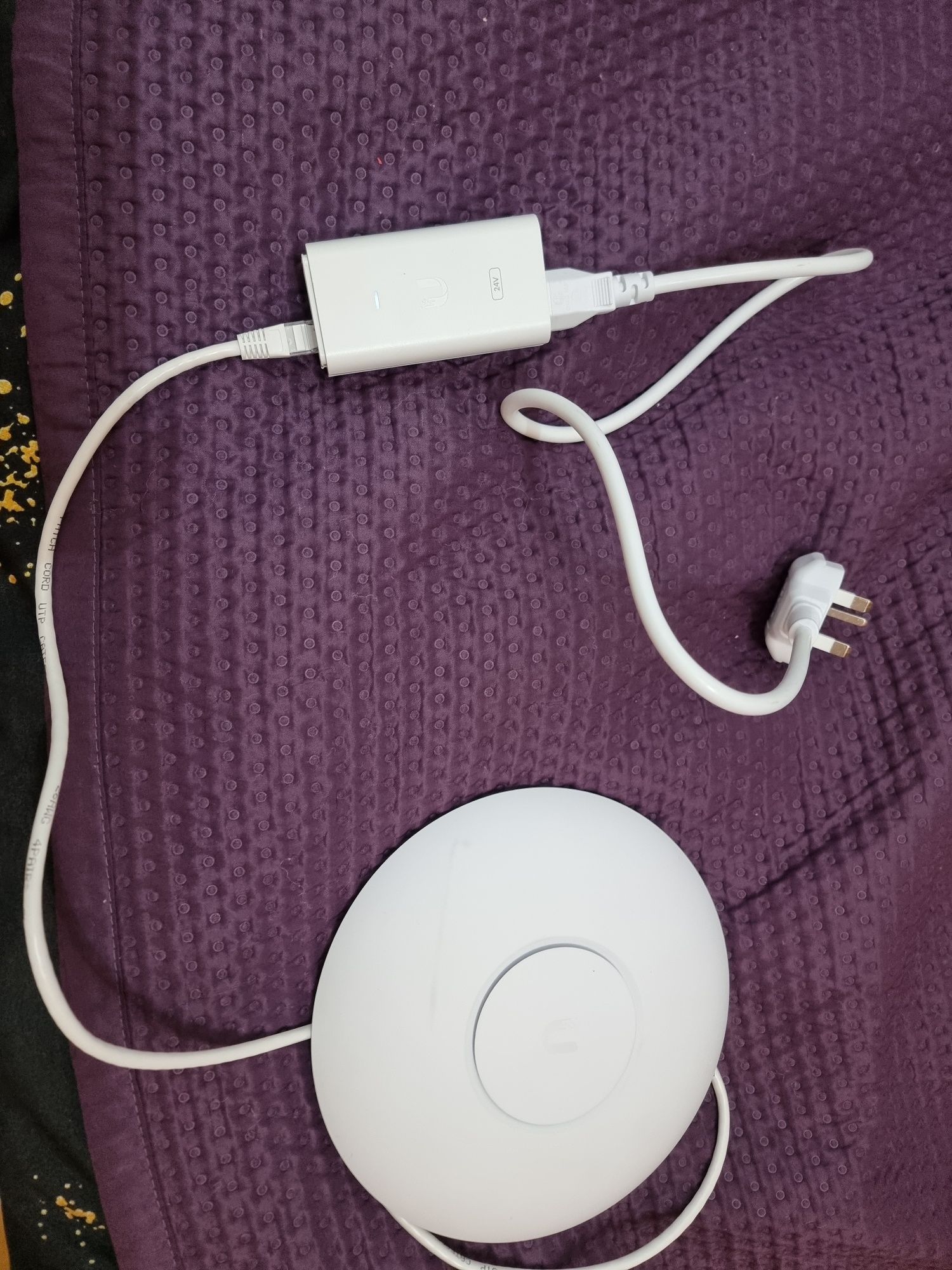 Punkt dostępu Ubiquiti Networks UniFi UAP-AC-PRO 2.4