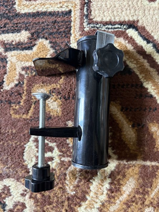 Mocowanie uchwyt na parasol