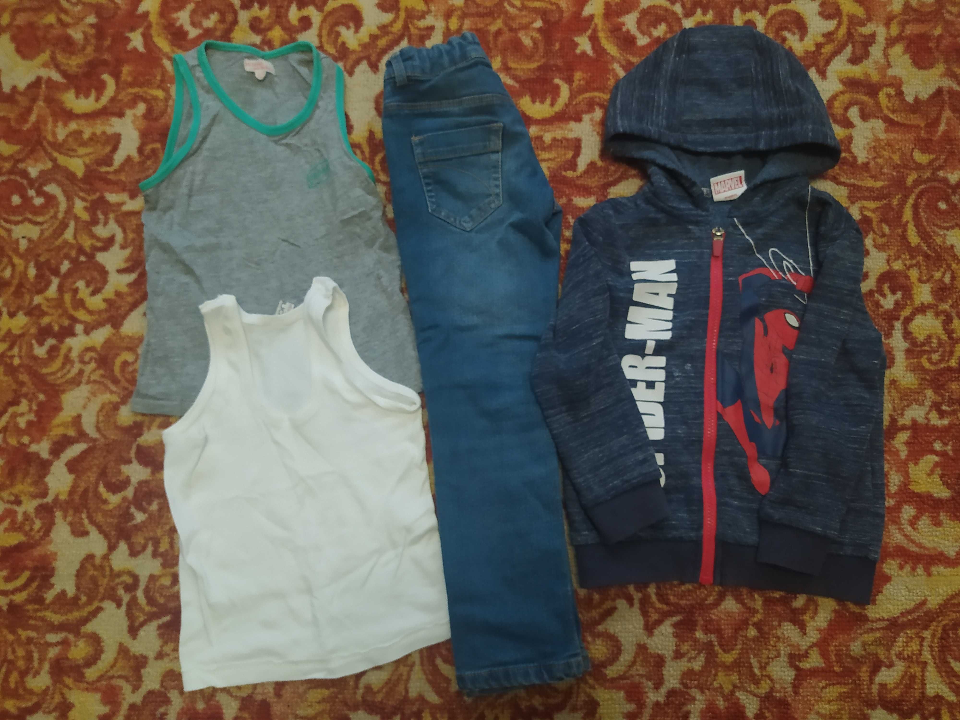 Пакет речей на хлопчика 4-5 роки спортивні штани майка джинси