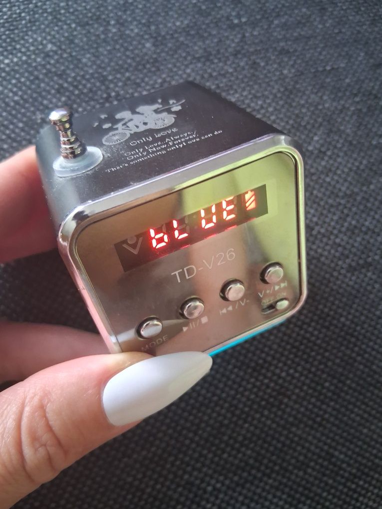 Mini radyjko przenośne bluetooth
