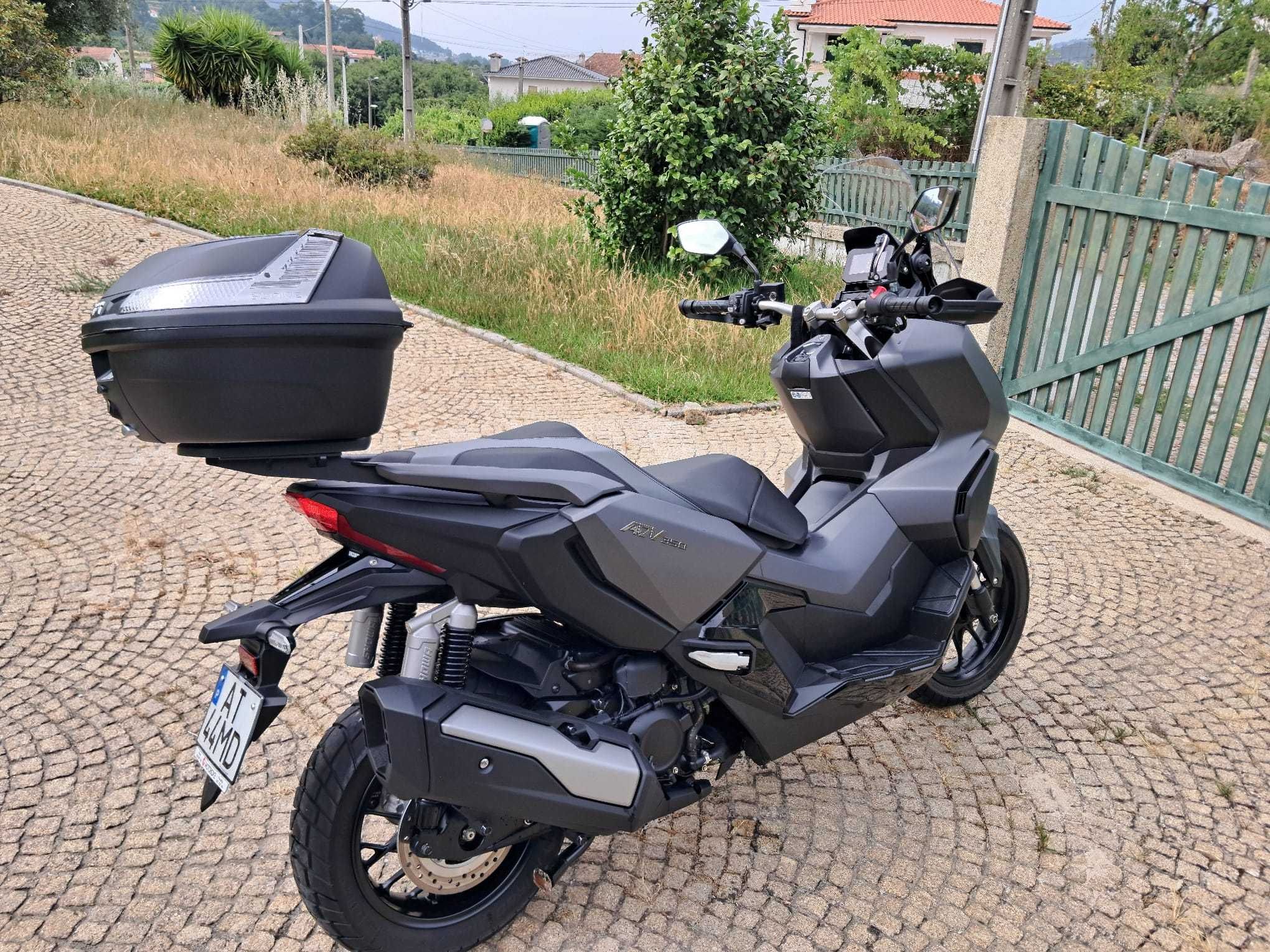Honda ADV 350 ano 2022