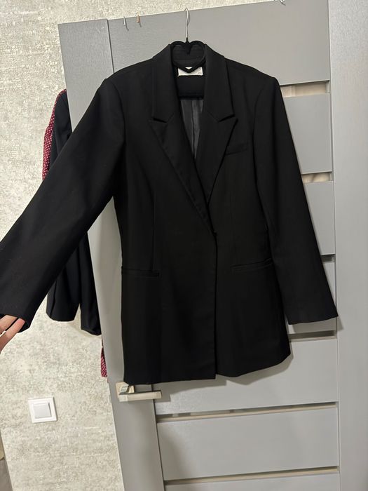 Піджак сукня чорного кольору