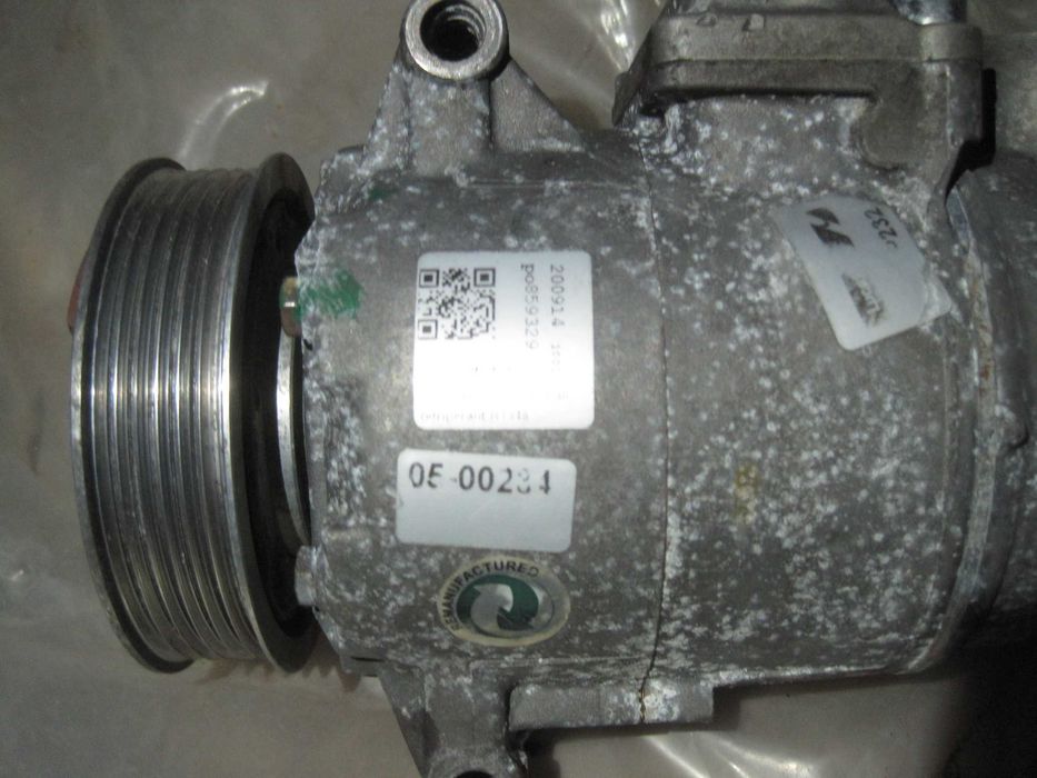 Продам Компрессор автомобиля    AUDI A4 B7 - под восстановление