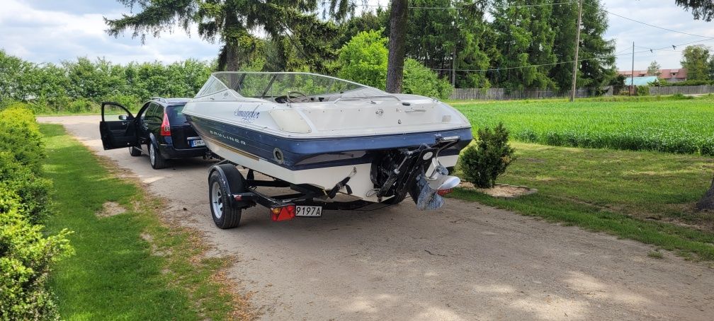 Łódź Bayliner 2050 SE 5.7 V8 260KM szybka wolne wydechy przyczepa Wawa