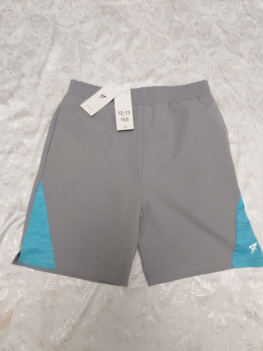 НОВІ Спортивні легкі шорти Primark 12-13 років 158 см