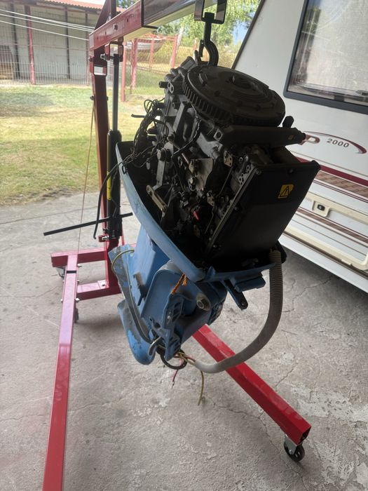 Zimowanie Łodzi Jachtów Motorówek Przyczep