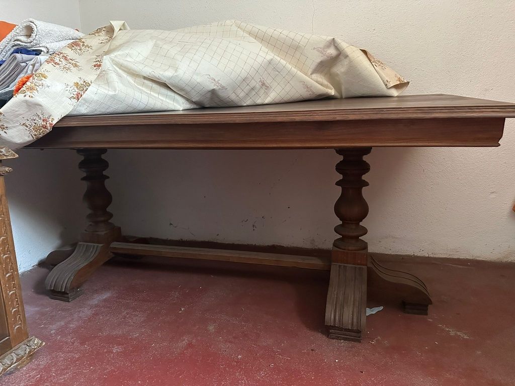 Mesa madeira antiga
