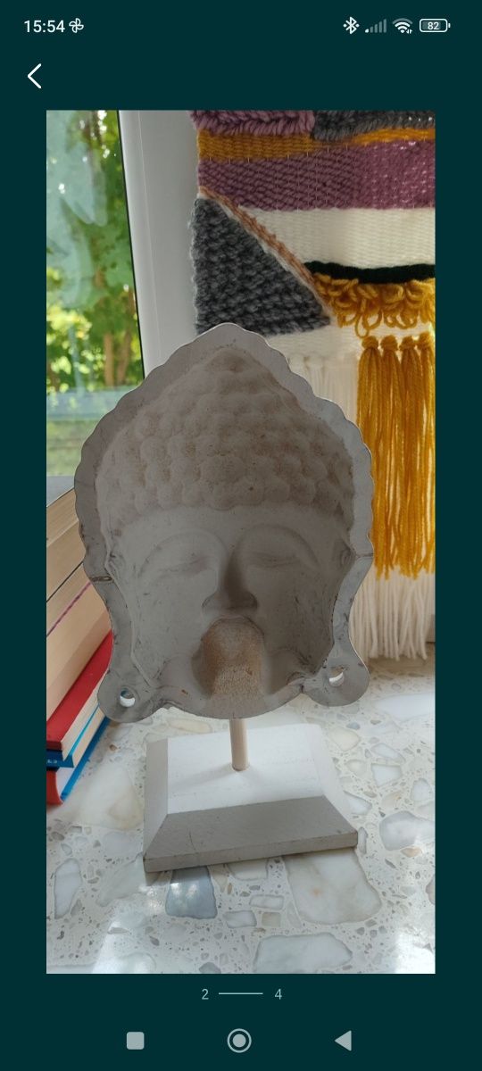 Budda głowa stojąca