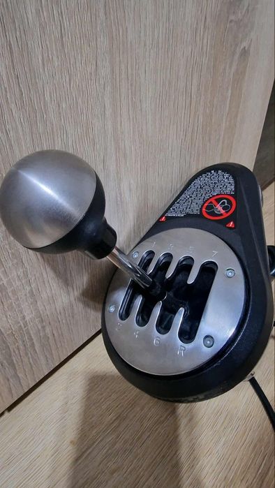 Skrzynia biegów Thrustmaster TH8A