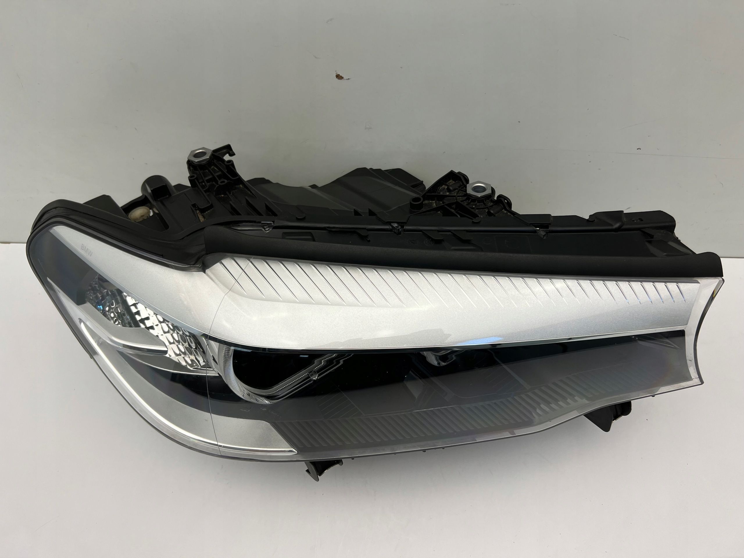 BMW 5 G30 G31 Lampa Przednia Prawa Full Led 17