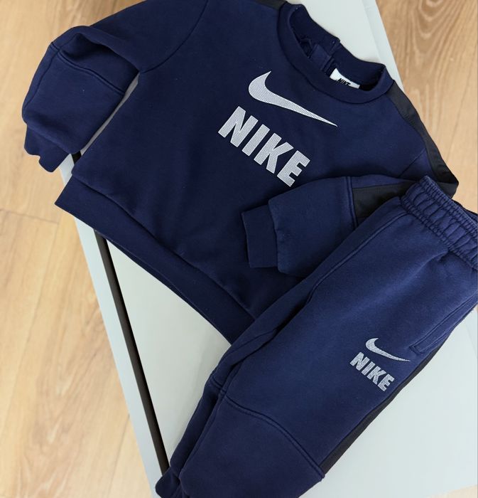 Костюм Nike на флісі 92 розмір