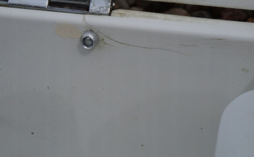 Szafka bakalitowa apteczna