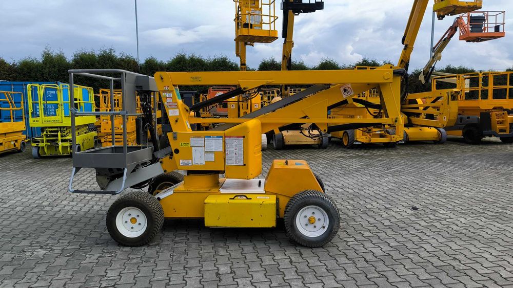 Podnośnik spalinowo elektryczny Nifty HR 12 NDE rok 2011 - 44900netto