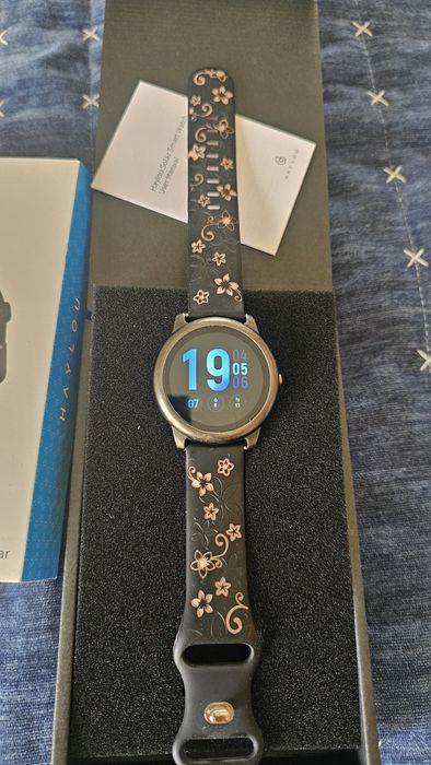 Smartwatch Haylou Solar Mulher