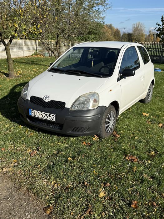 Toyota yaris 1.0 bezyna wspomaganie