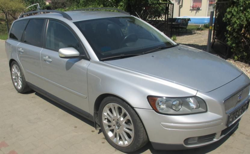 VOLVO V50 S40 Klapka Wlewu Paliwa Drzwi Mask Różne KOLORY CZĘŚCI RADOM