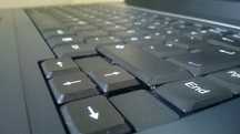 Teclado de Insys 8761SU