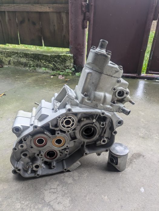 Honda CRM 125 запчастини