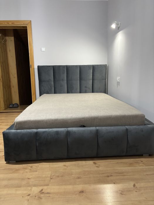 Łóżko tapicerowane NUVIO z pojemnikiem 140/160/180x200