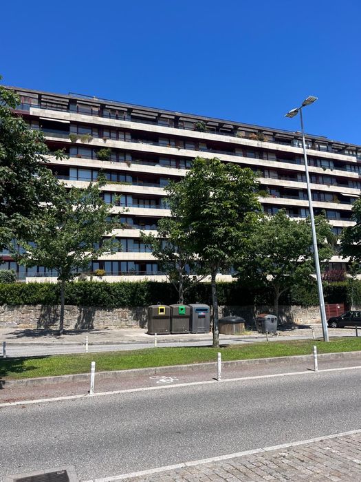 Apartamento no Porto - Arrenda-se