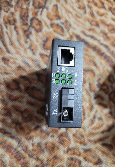 Пара медіаконвертерів RCI RCI902W-FE-20 (TX + RX) — оптоволоконні, 100