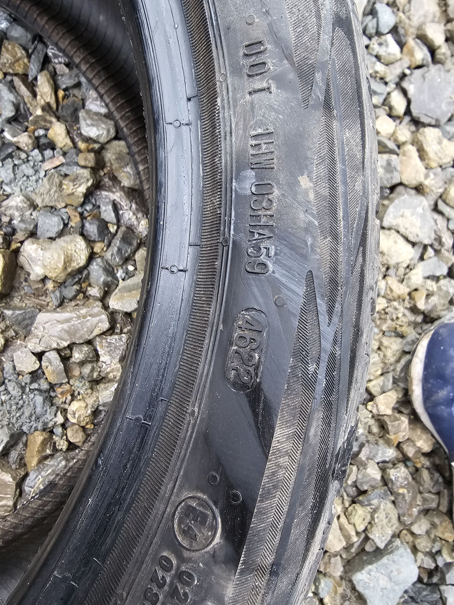 continental opony letnie 275 35 r19