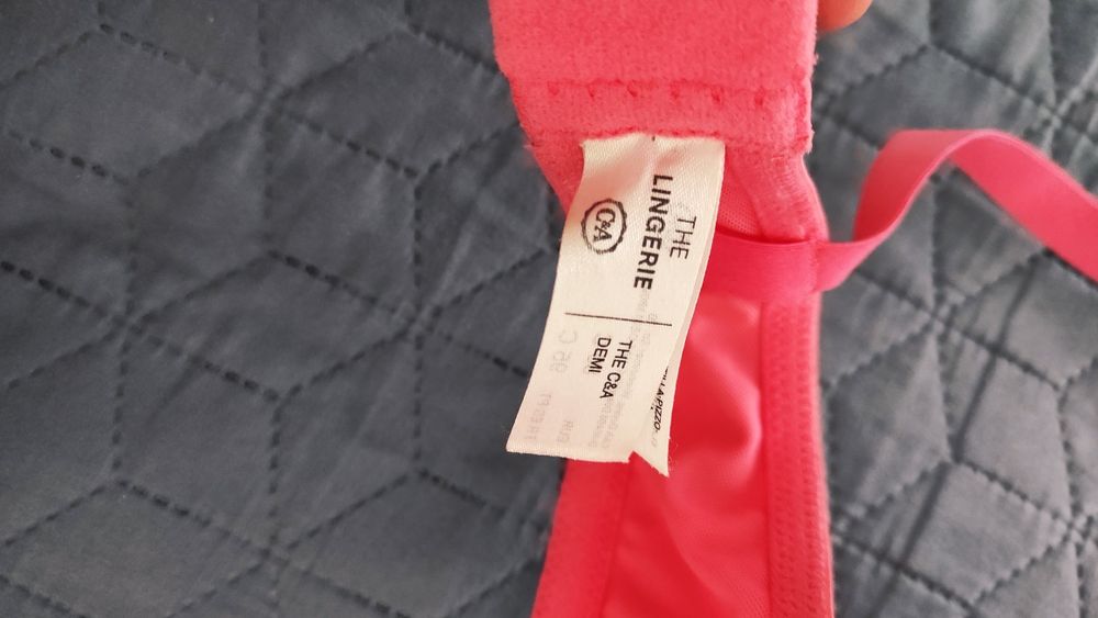Biustonosz C&A 80 C delikatnie usztywniany