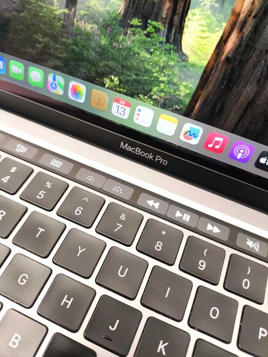 MacBook PRO 13" TouchBar 2020r. Core i7 32GB 512GB GWARANCJ FV VAT 23%