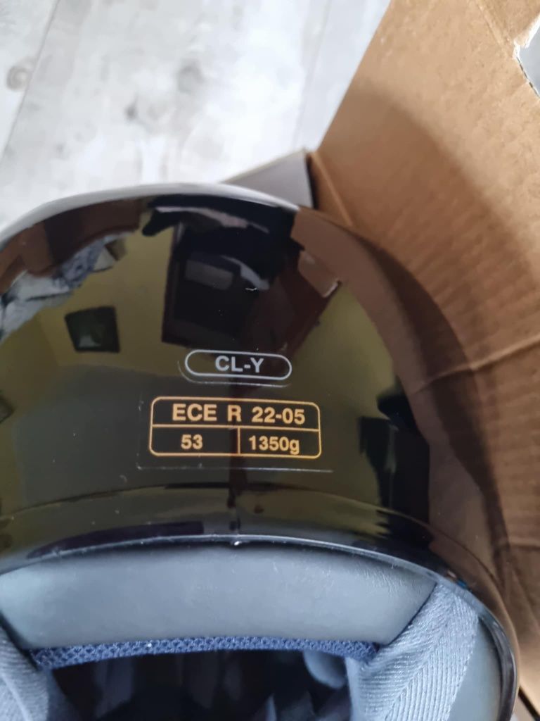 Kask motocyklowy dziecięcy HJC  CL-Y rozmiar M .