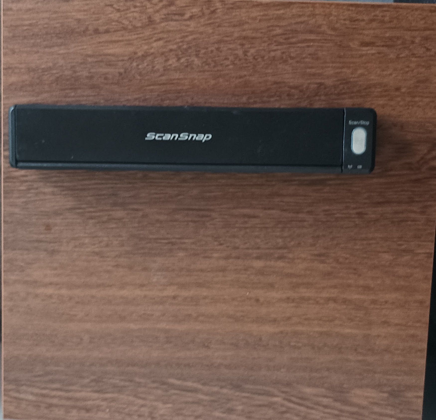 Scansnap ix100, portable scanner