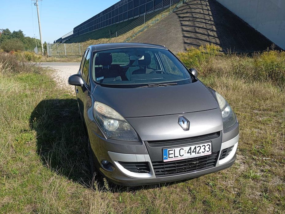 RENAULT  SCENIC- 3   2010r