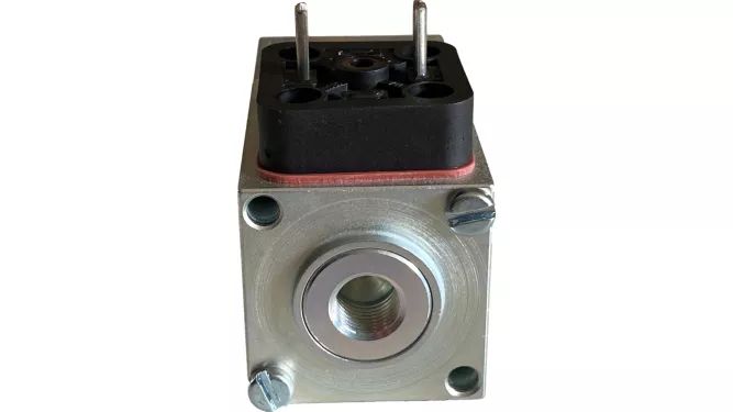 Elektrozawór - 713290- Zamiennik Claas