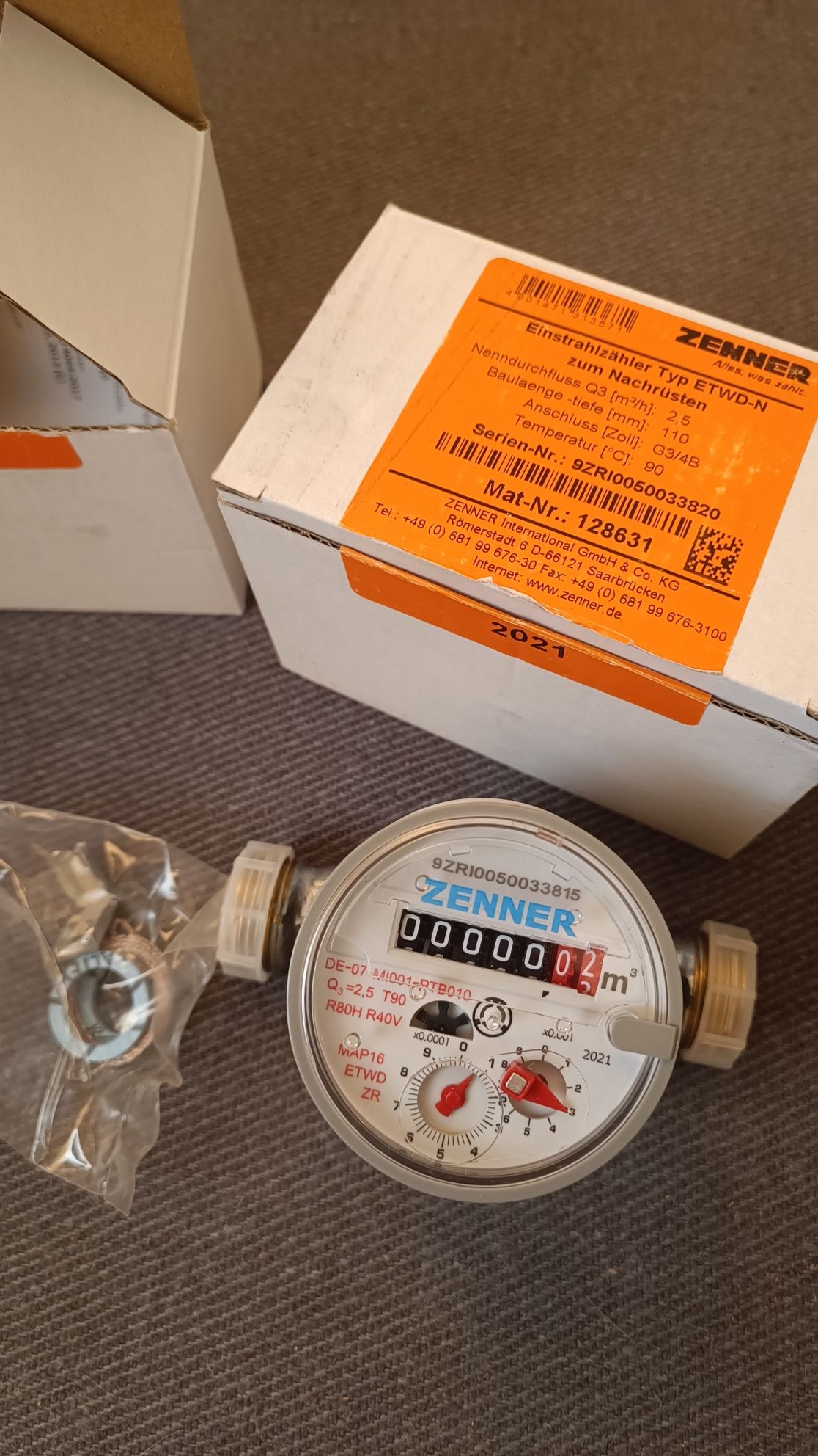 Счетчик горячей воды ZENNER ETWD-N Q3=2,5 L=110 DN=15mm