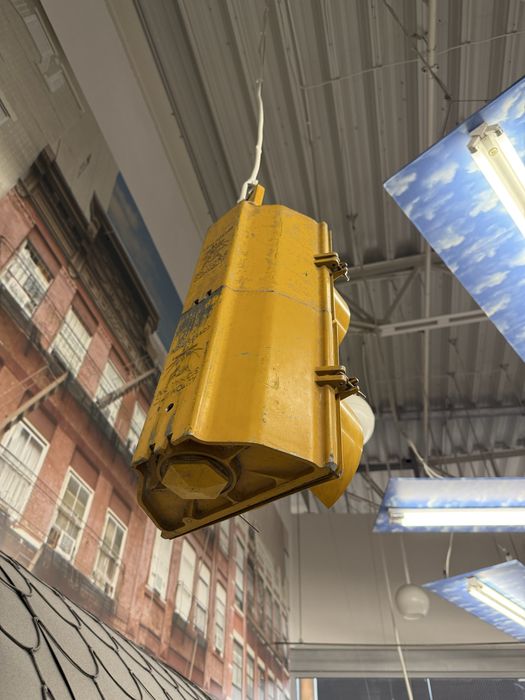 Amerykański sygnalizator drogowy z USA światła drogowe