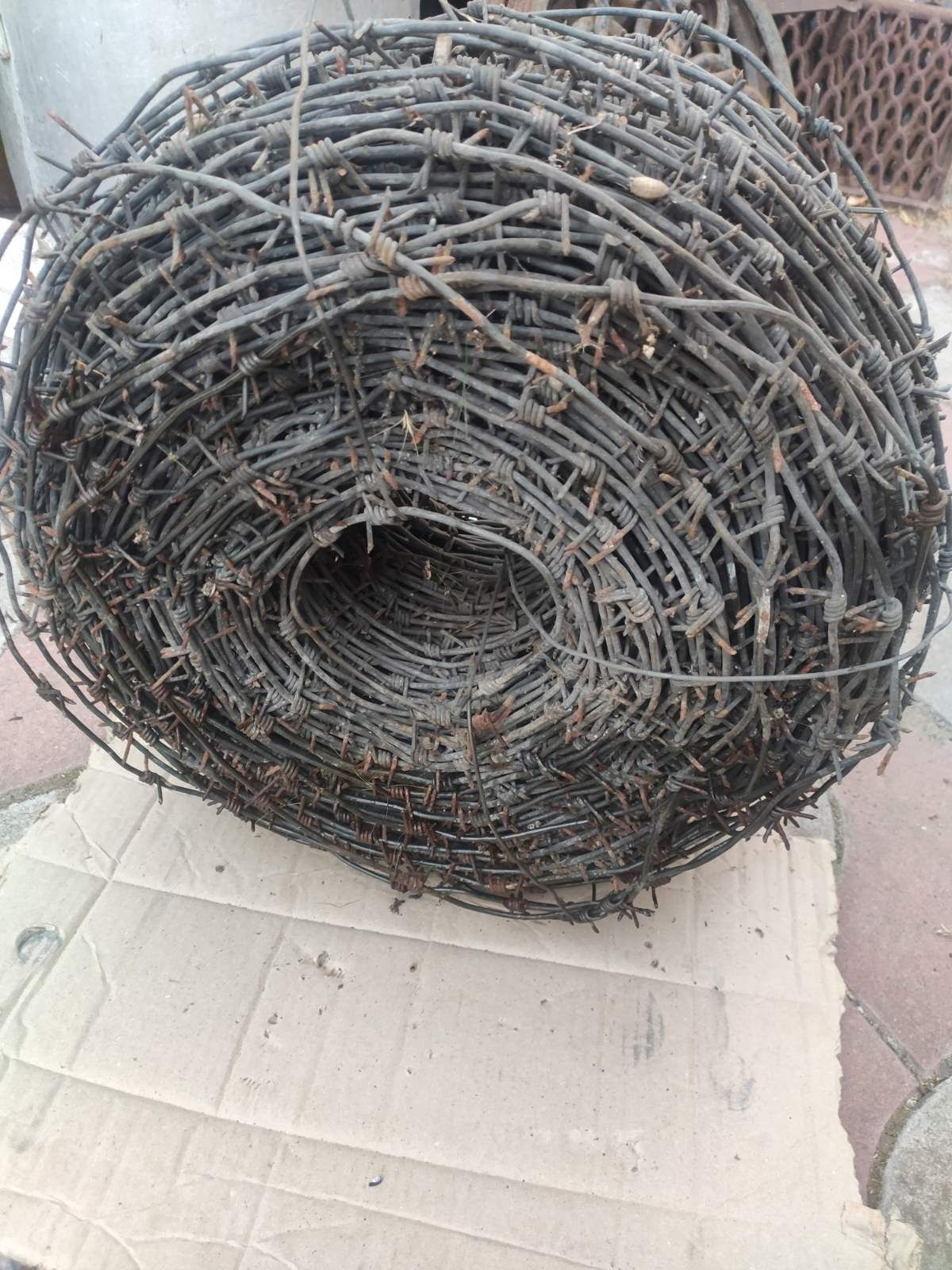 Колюча проволока